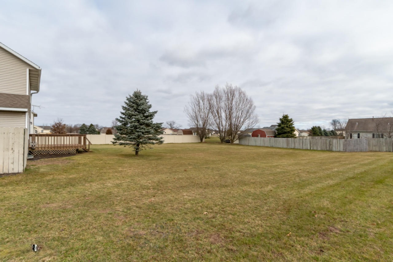 54045 Ridgeview Circle Paw Paw, MI 49079 - Photo 28 of 29 54045 Ridgeview-23