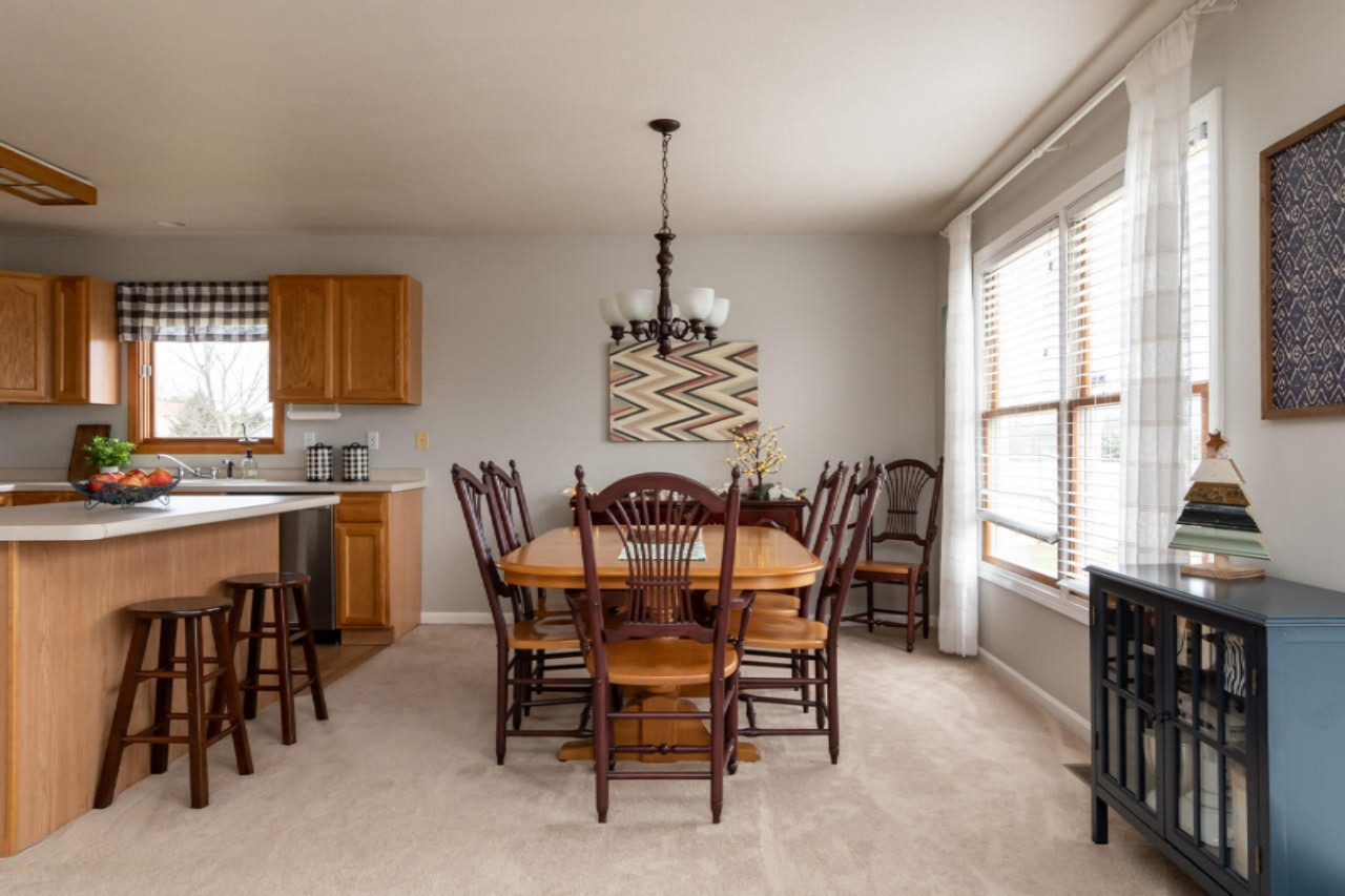 54045 Ridgeview Circle Paw Paw, MI 49079 - Photo 8 of 29 54045 Ridgeview-11