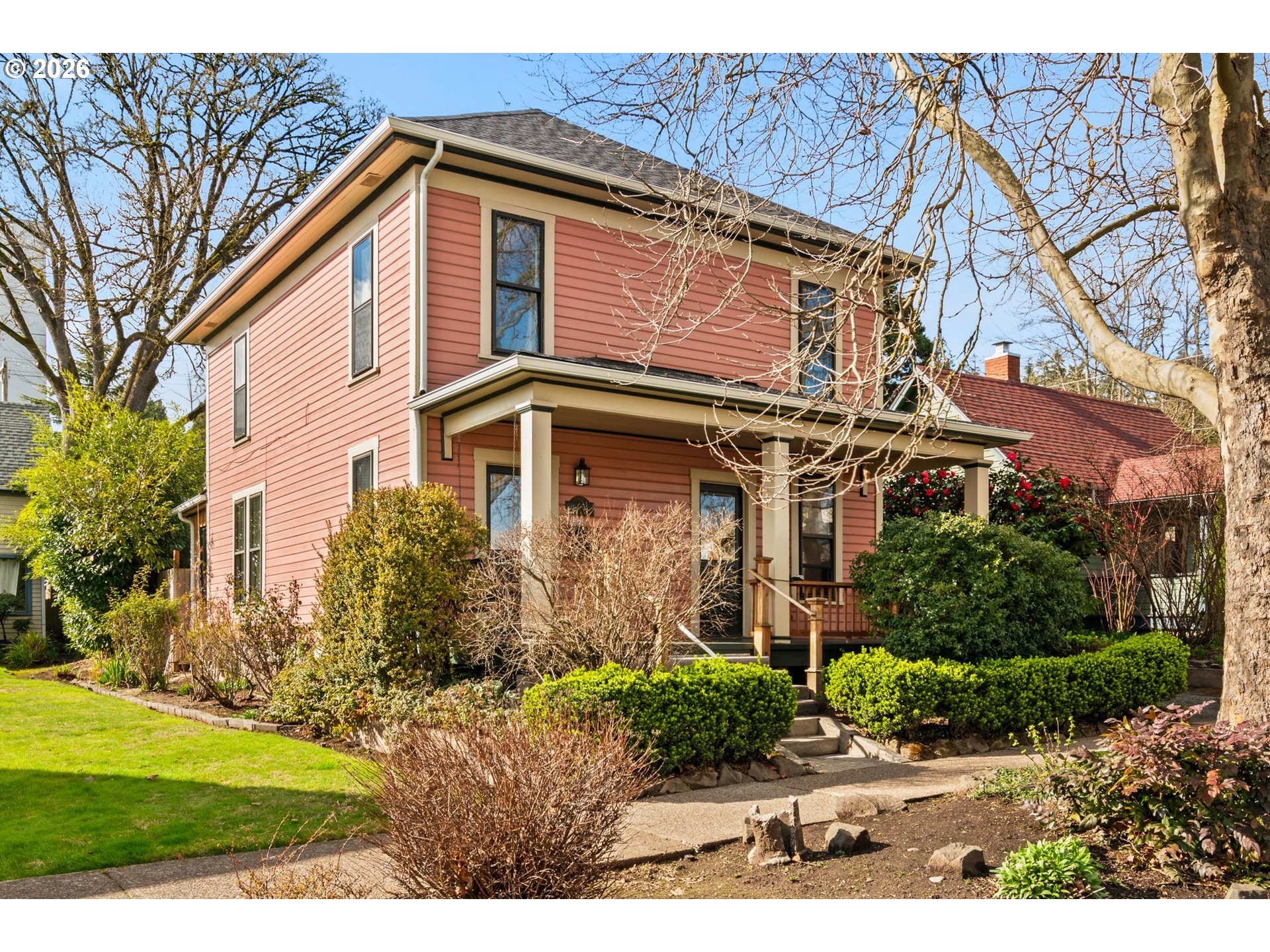 320 High Street Eugene, OR 97401 - Photo 1 of 48