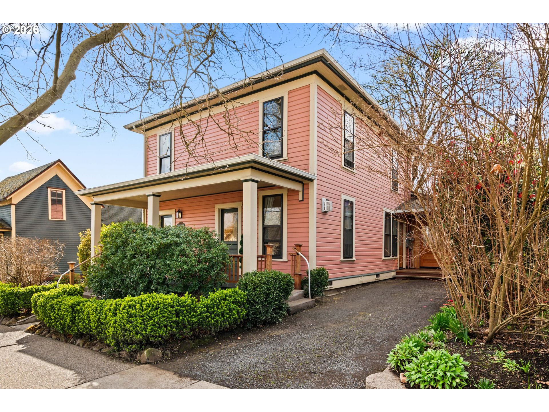 320 High Street Eugene, OR 97401 - Photo 2 of 48