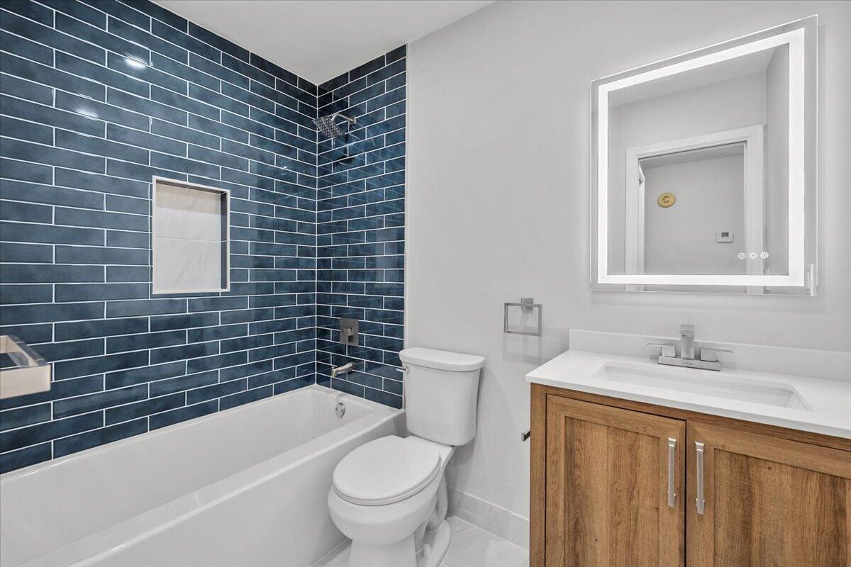 593 Banks Road, Unit 593 Margate, FL 33063 - Photo 13 of 30 14-CBW_6944