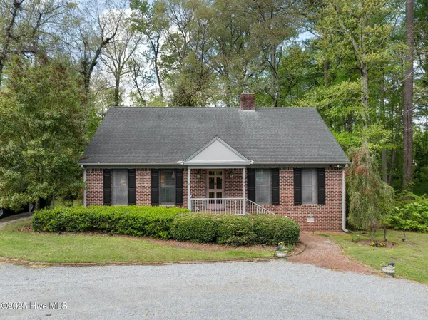 $339,900 | 103 Camelia Drive, Washington, NC 27889