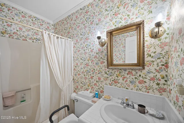 $350,000 | 103 Camelia Drive, Washington, NC 27889