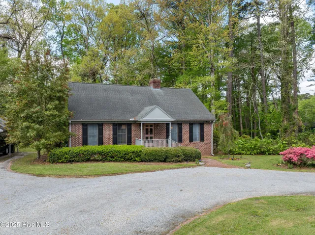 $350,000 | 103 Camelia Drive, Washington, NC 27889