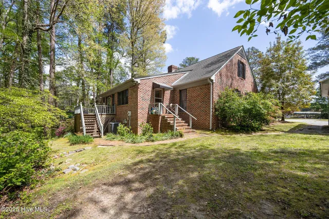 $350,000 | 103 Camelia Drive, Washington, NC 27889