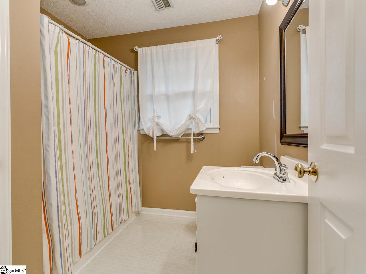 125 Chestnut Lake Drive Inman, SC 29349 - Photo 22 of 32
