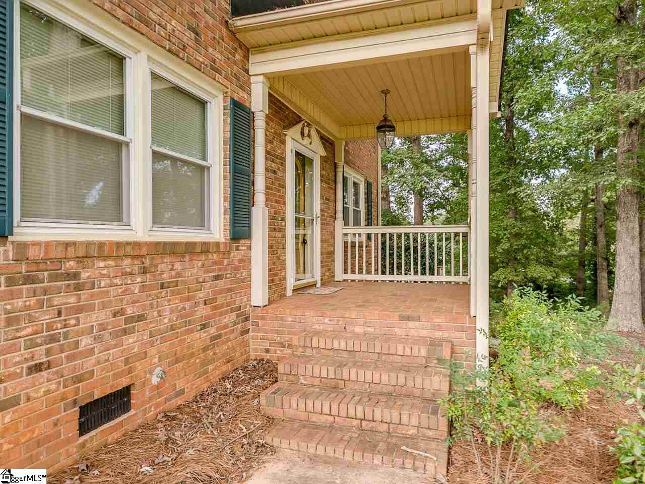 125 Chestnut Lake Drive Inman, SC 29349 - Photo 4 of 32