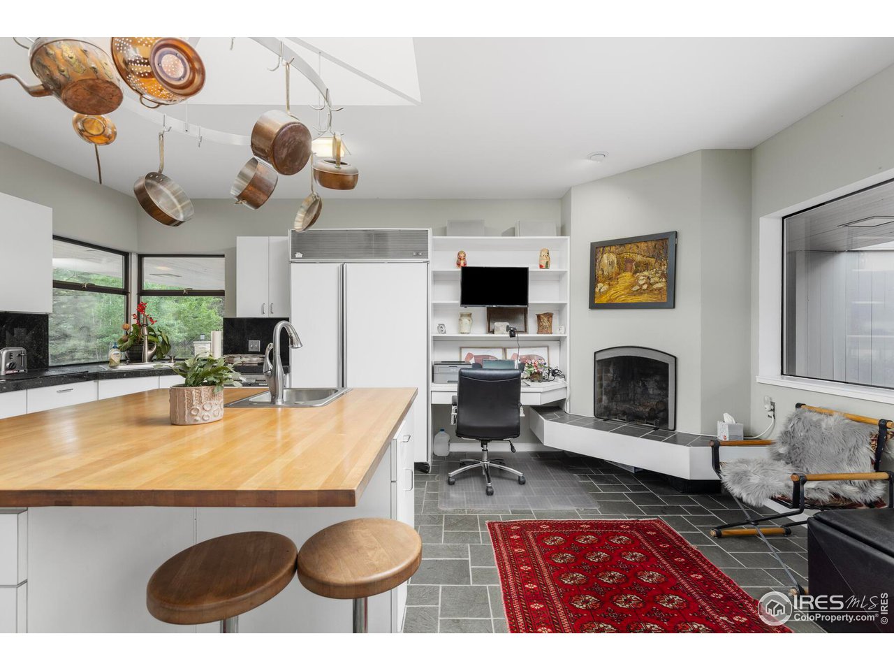 271 Anemone Lane Boulder, CO 80302 - Photo 7 of 38