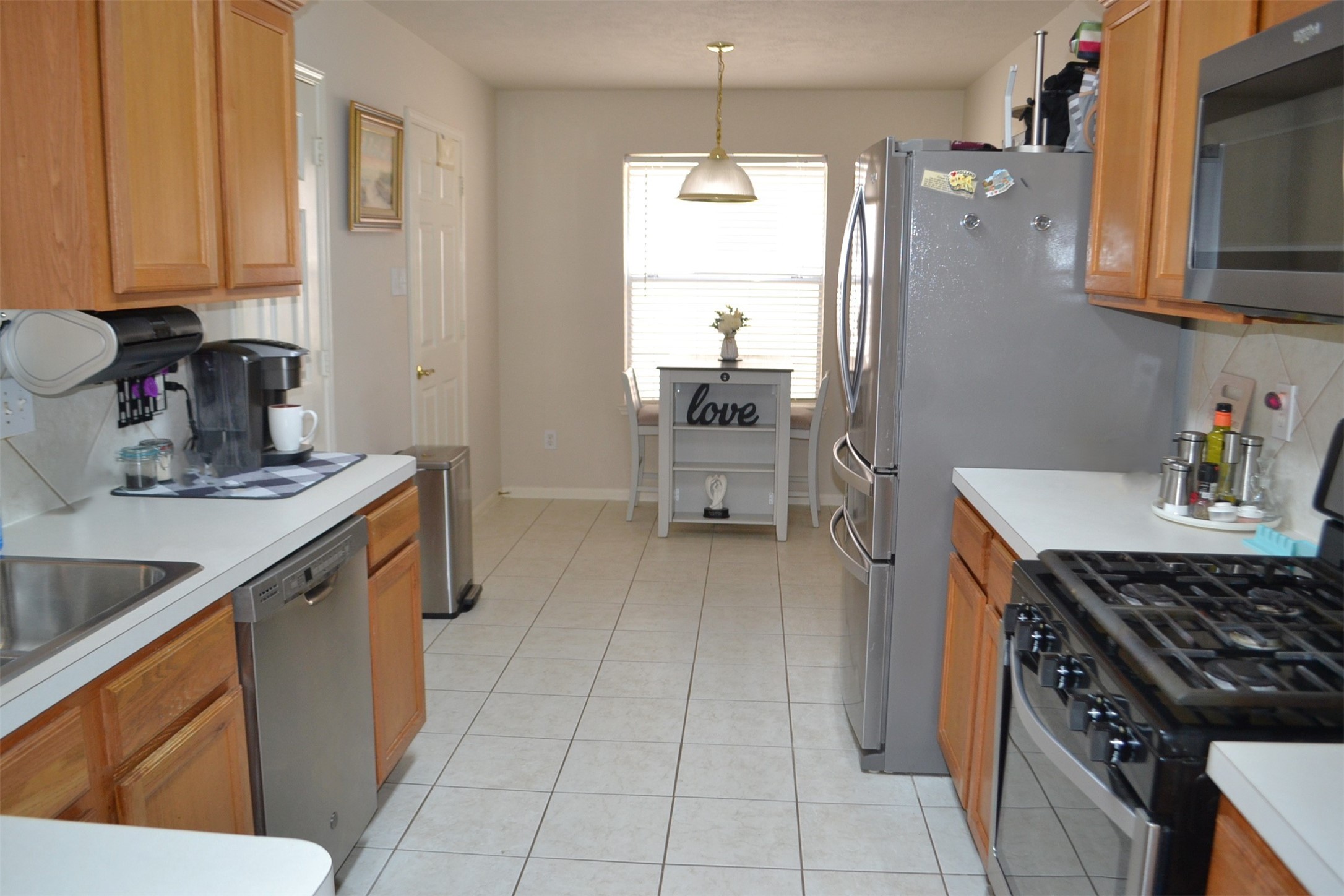 121 Golfview Court Conroe, TX 77356 - Photo 13 of 37