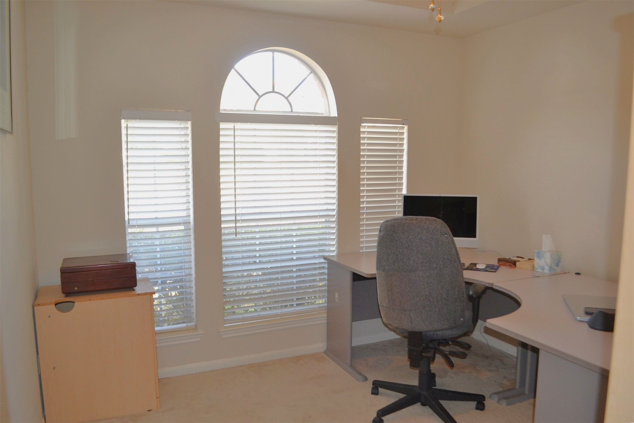 121 Golfview Court Conroe, TX 77356 - Photo 33 of 37