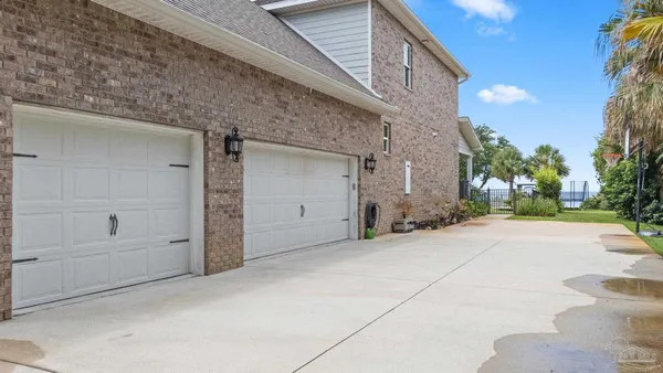 $1,950,000 | 2940 Coral Strip Parkway, Gulf Breeze, FL 32563