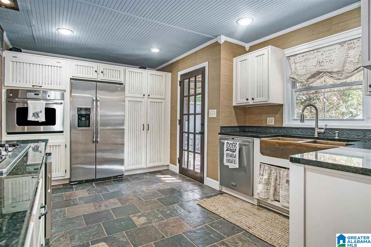 1905 Canyon Road Birmingham, AL 35216 - Photo 11 of 38