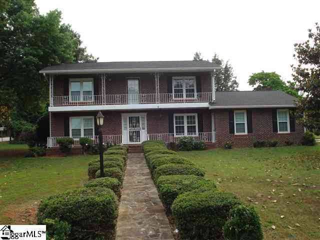 210 Bedford Road Easley, SC 29642 - Photo 1 of 25 Gallery Image 1