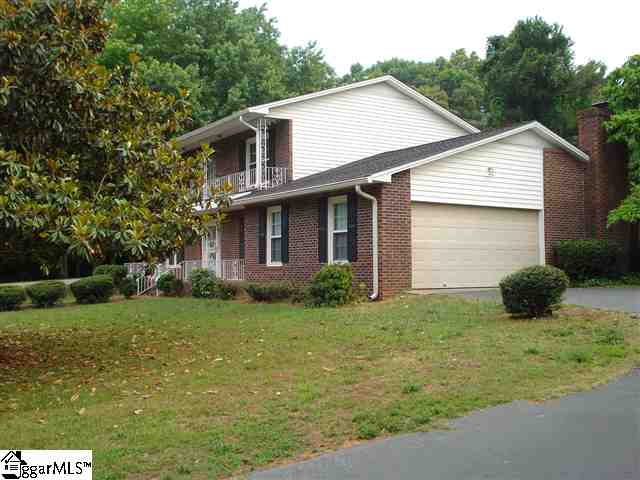 210 Bedford Road Easley, SC 29642 - Photo 2 of 25 Gallery Image 2