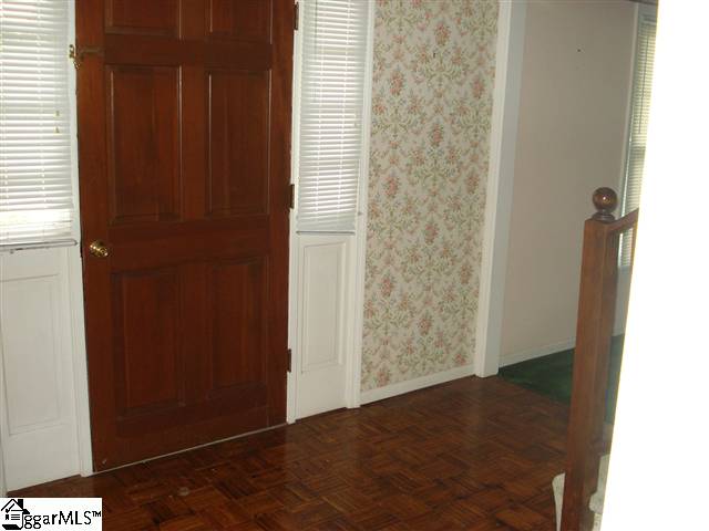 210 Bedford Road Easley, SC 29642 - Photo 3 of 25 Gallery Image 3