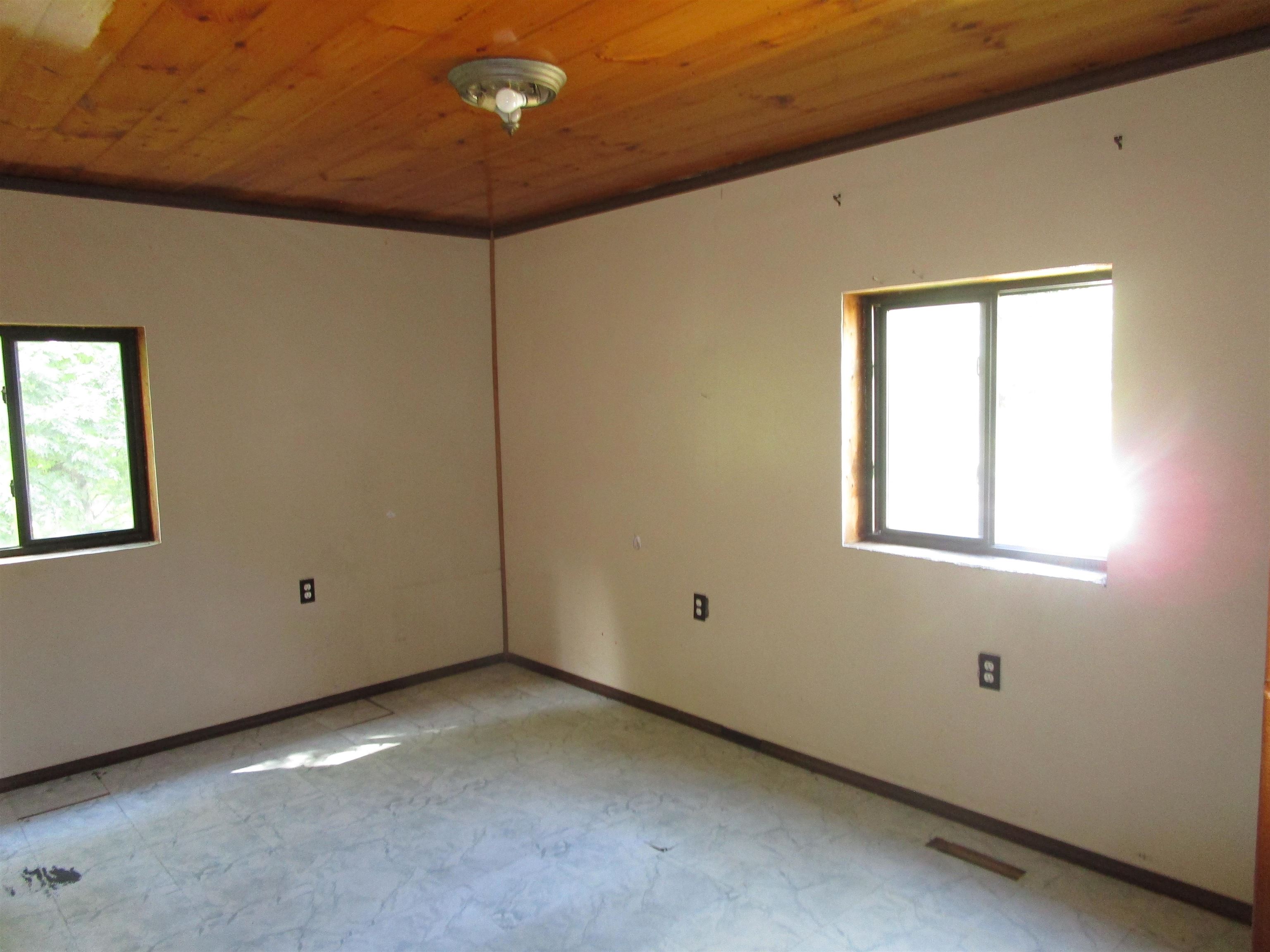 181 Putney Road Andover, NH 03216 - Photo 3 of 10