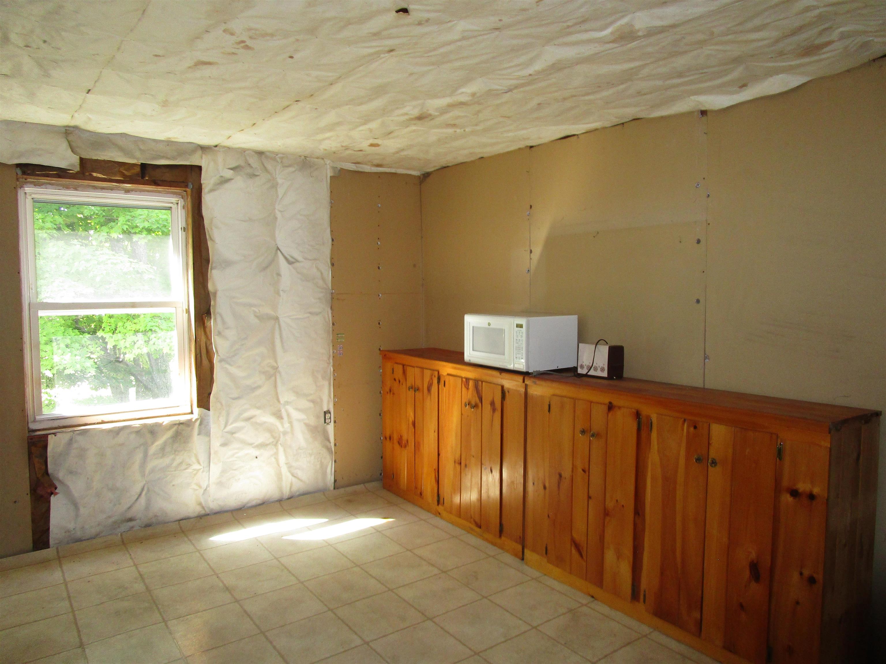 181 Putney Road Andover, NH 03216 - Photo 5 of 10