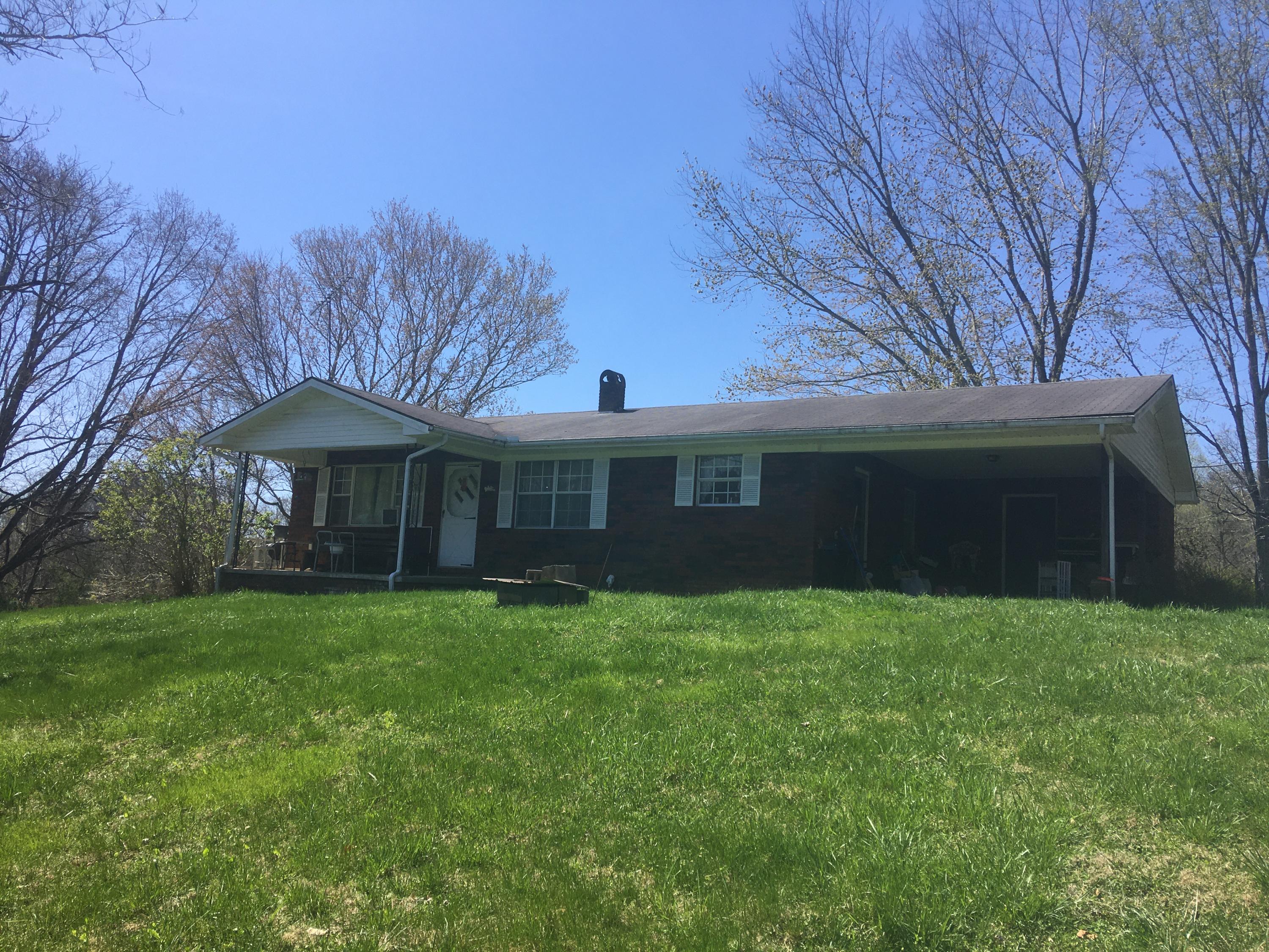 6311 Hopewell Road Harrogate, TN 37752 - Photo 3 of 7 7F3D0E4F-C6A3-4EE2-A5BD-3A254D73E42E