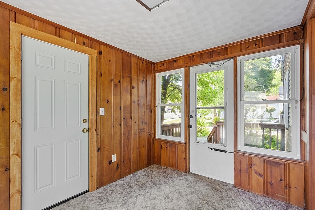 16 Benjamin Road Worcester, MA 01602 - Photo 31 of 40 Gallery Image 31
