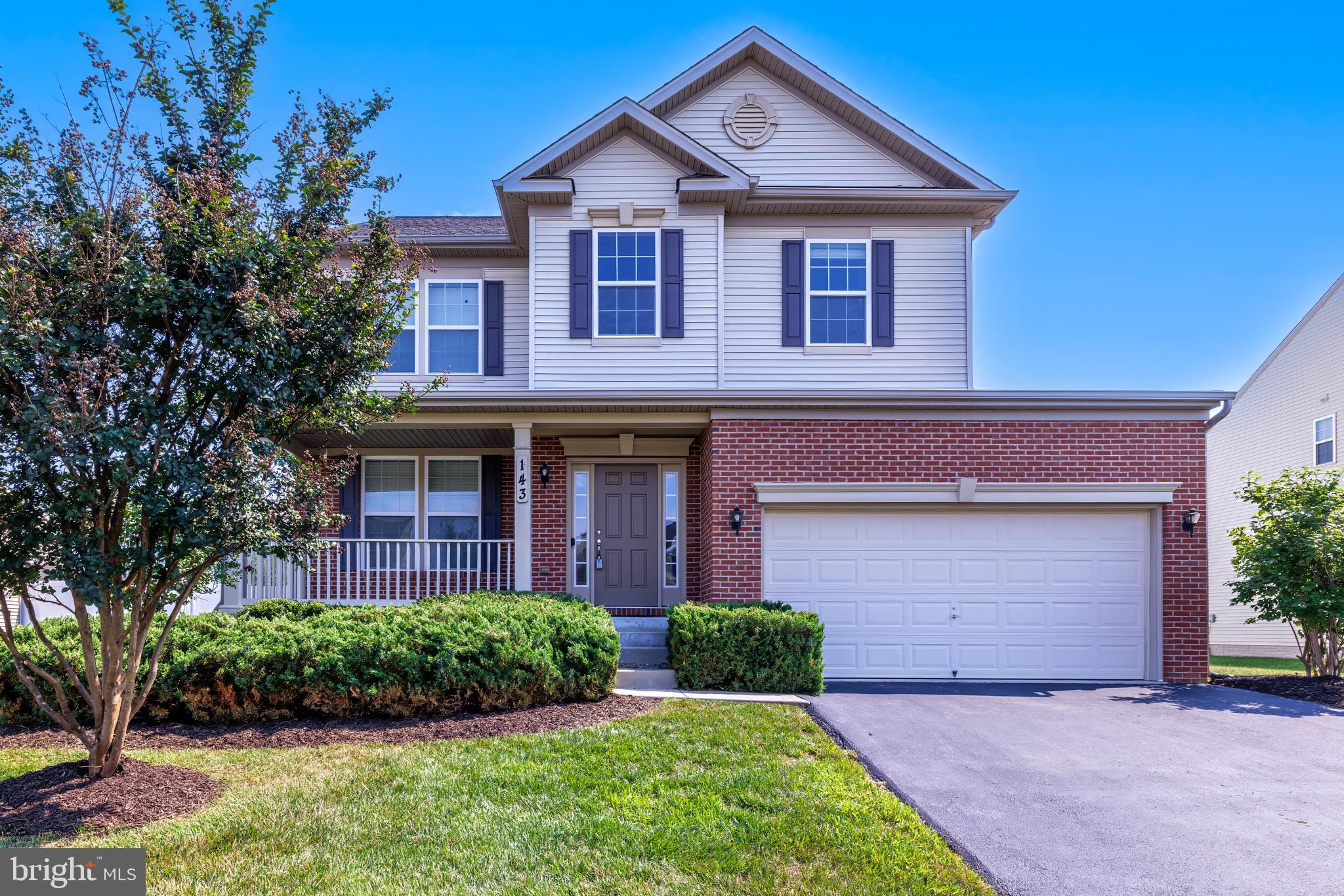 143 East Meadow Dr  