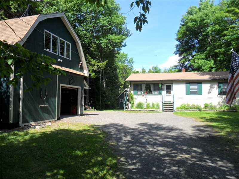 1123 Woodville Road Lincoln, ME 04457 - Photo 3 of 19 Garage.