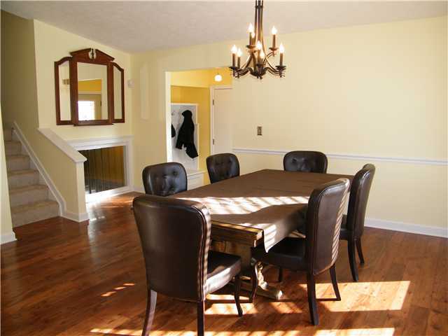 1768 Rushing Way Columbus, OH 43235 - Photo 6 of 16 Gallery Image 6