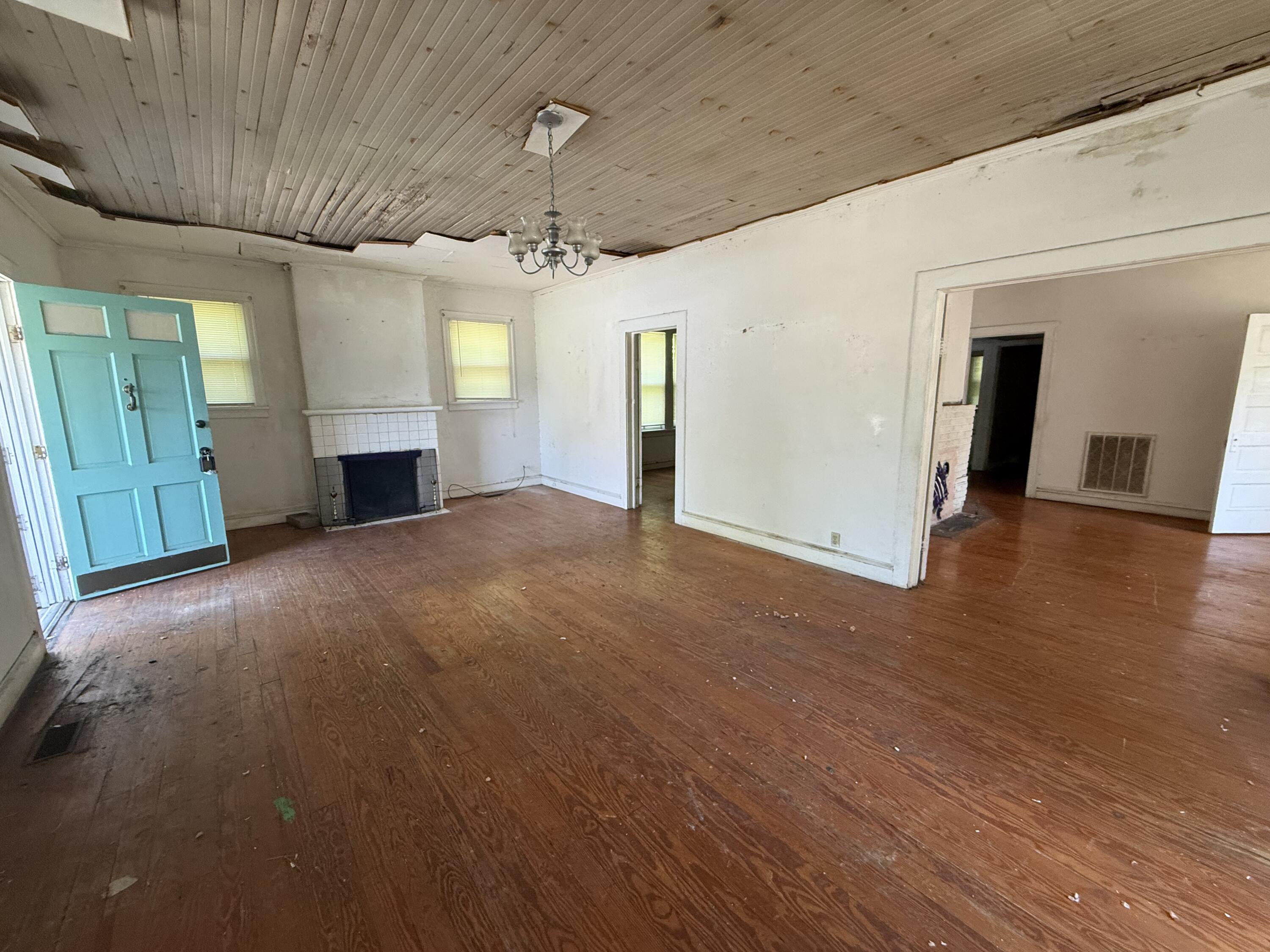 269 South Maple Avenue Denmark, SC 29042 - Photo 2 of 9 IMG_1090