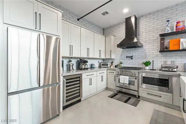 $839,900 | 11441 Allerton Park Drive, Unit 206, Las Vegas, NV 89135