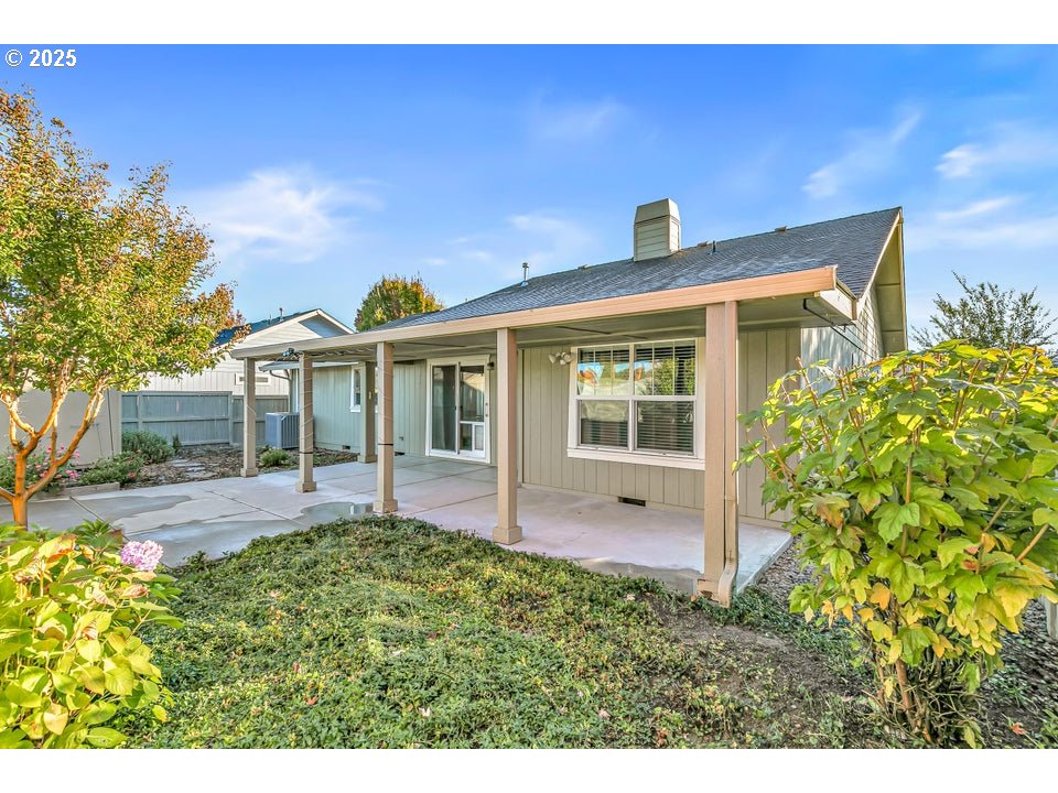 1243 Shafer Lane Medford, OR 97501 - Photo 29 of 29