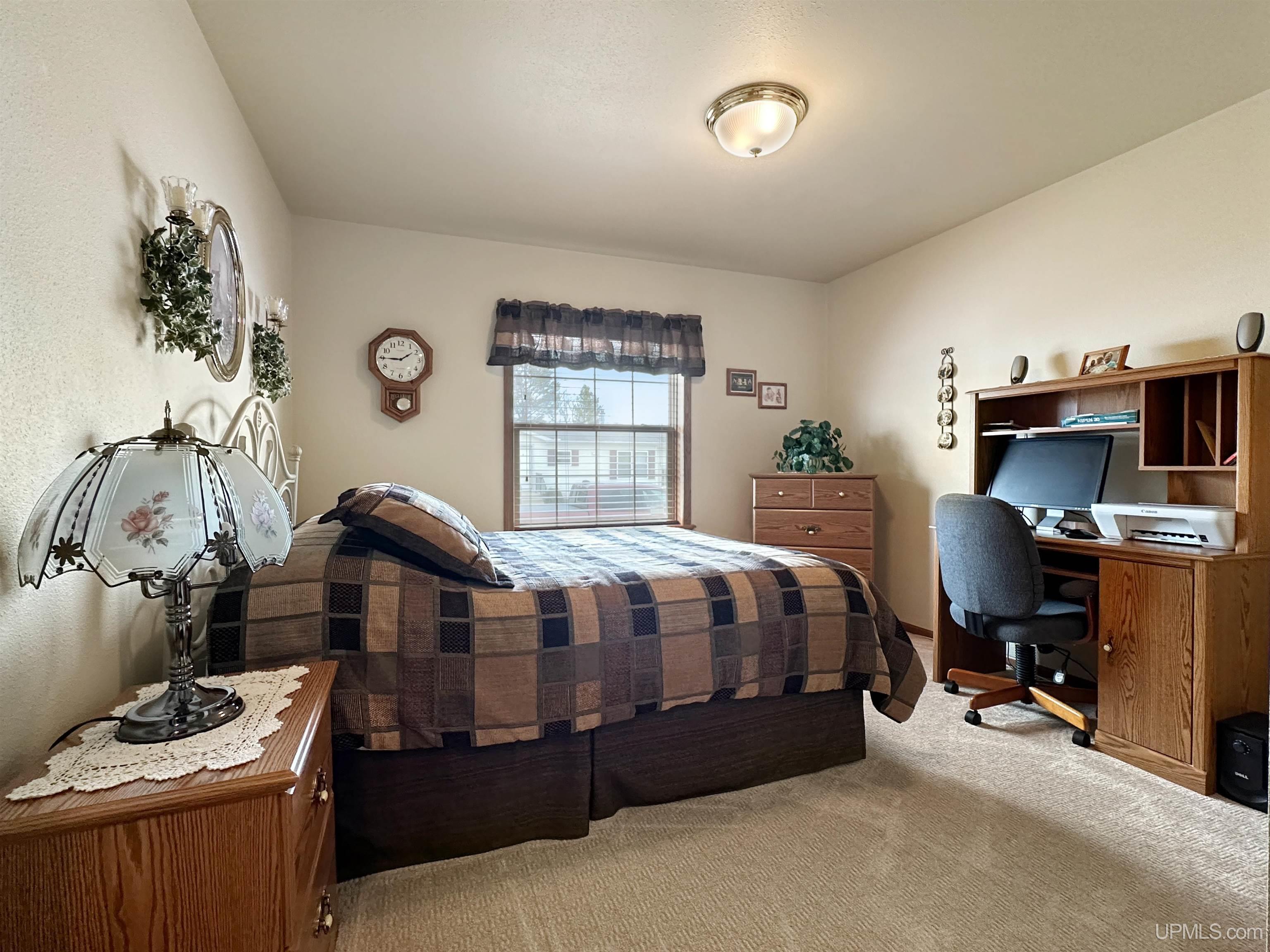 1620 Willow Creek Road Escanaba, MI 49829 - Photo 14 of 15 Gallery Image 14