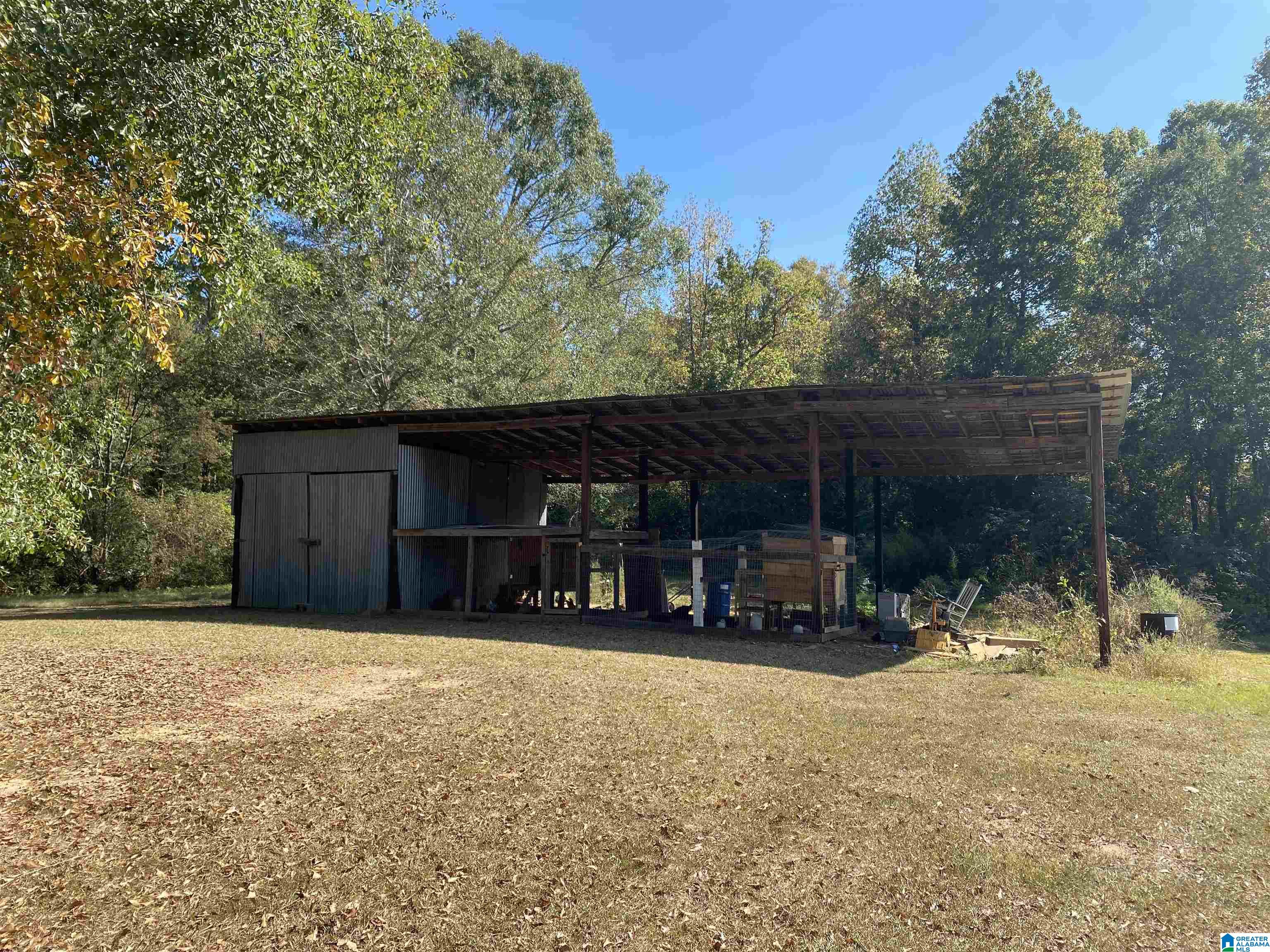 787 Limbaugh Road Sylacauga, AL 35150 - Photo 6 of 31