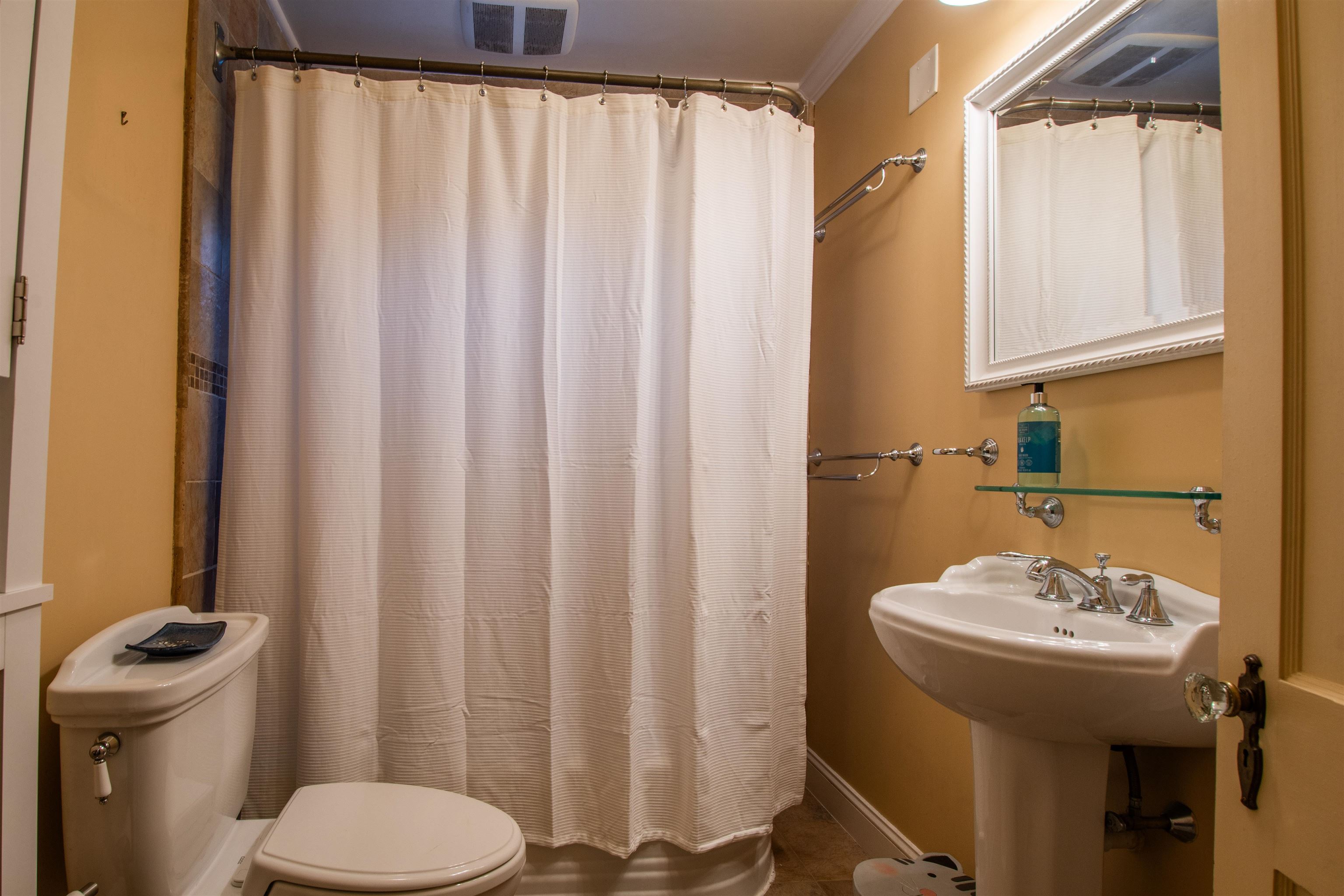 842 Maple Street Manchester, NH 03104 - Photo 25 of 27 Gallery Image 25