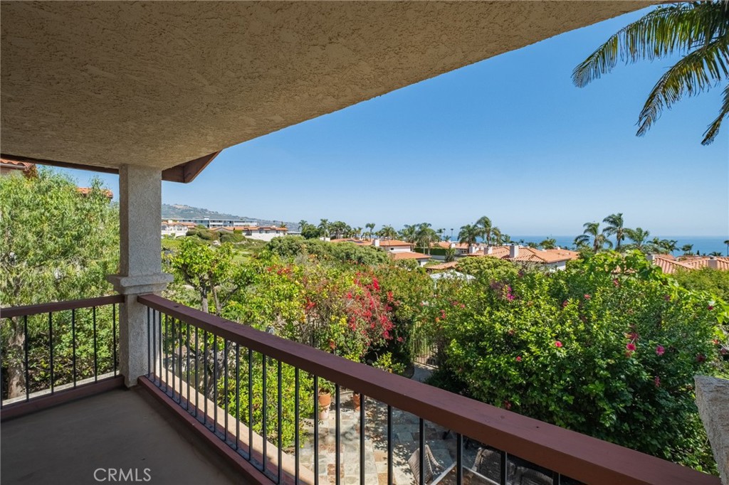 6516 Sandy Point Court Rancho Palos Verdes, CA 90275 - Photo 13 of 49