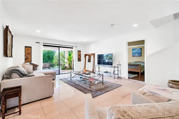 $1,899,000 | 6516 Sandy Point Court, Rancho Palos Verdes, CA 90275