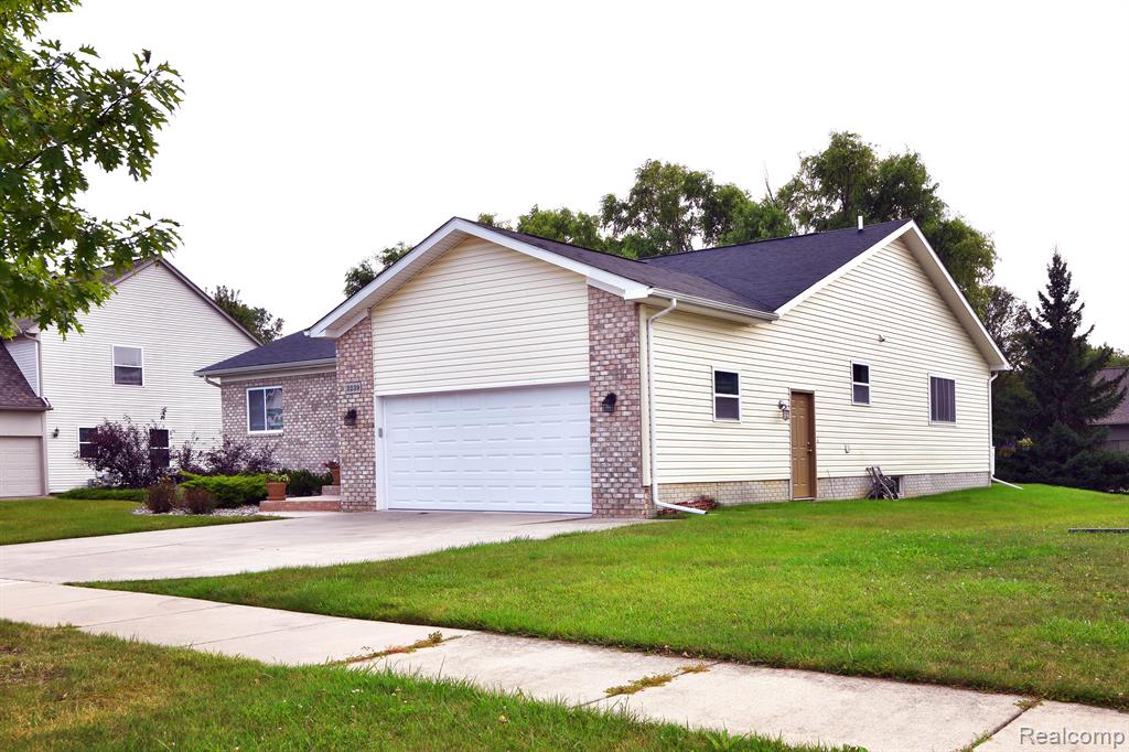 3239 Wren Lane Rochester Hills, MI 48309 - Photo 30 of 38