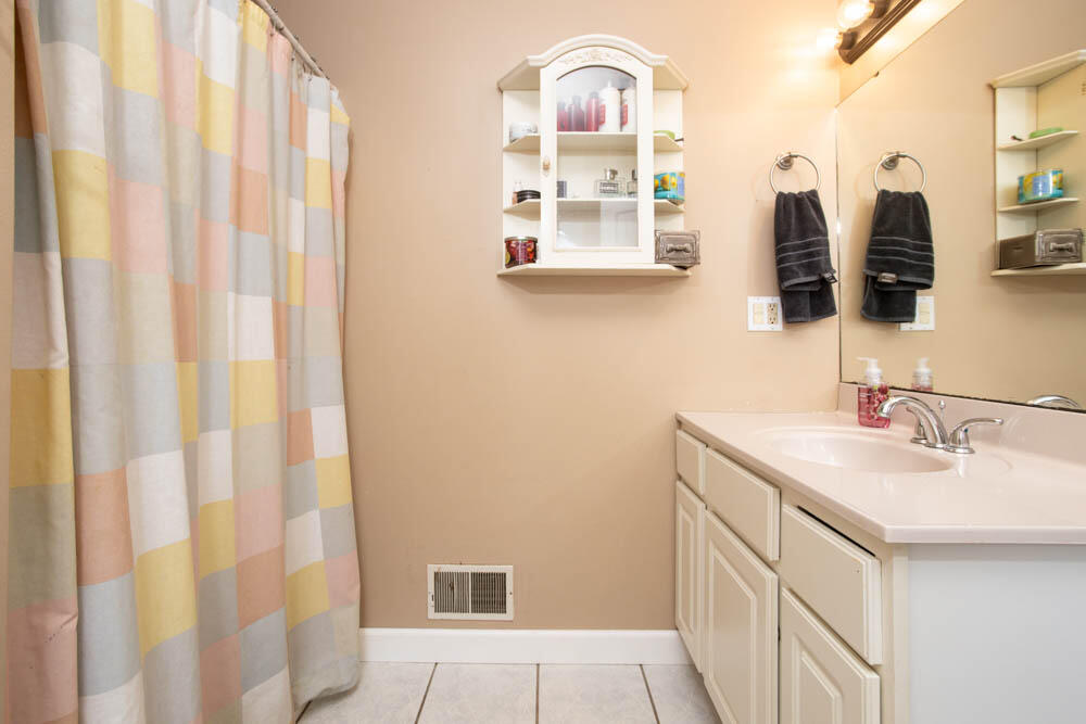 7546 Mary Kay Court Crown Point, IN 46307 - Photo 15 of 25 1000x667