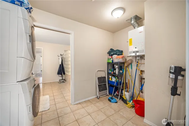 $599,950 | 29 Barn Dance Road, Pateros, WA 98846