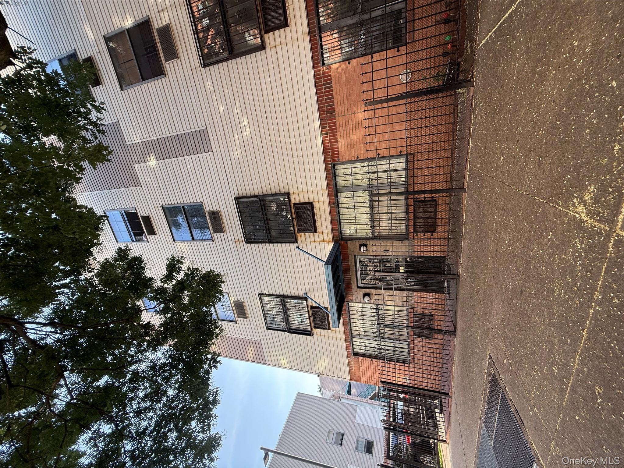 769 St Ann's Avenue, Unit B Bronx, NY 10456 - Photo 18 of 48 a terrace view with sitting space and a outdoor space