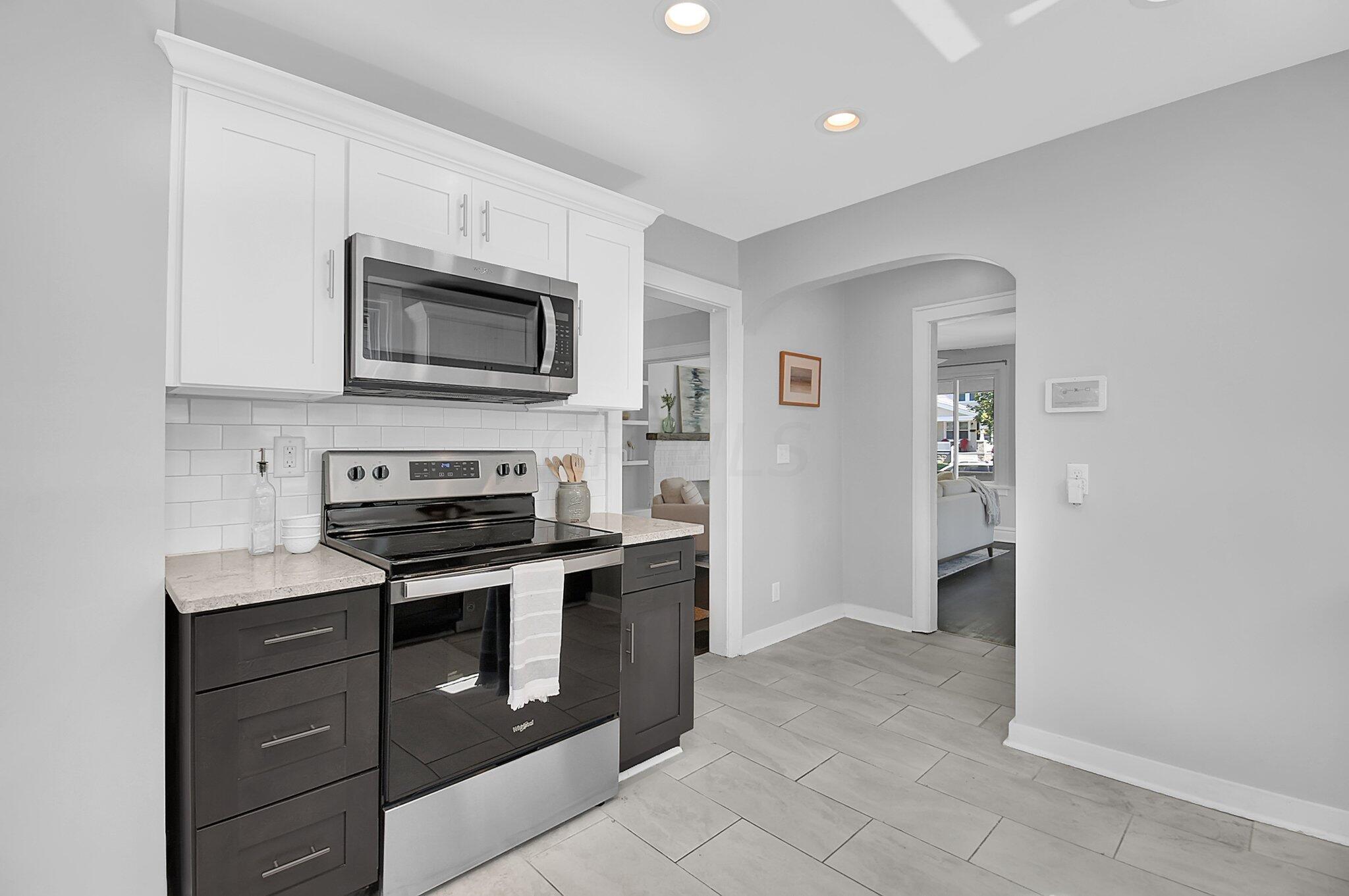1199 Lockbourne Road Columbus, OH 43206 - Photo 14 of 33 13-web-or-mls-1199-lockbourne-rd