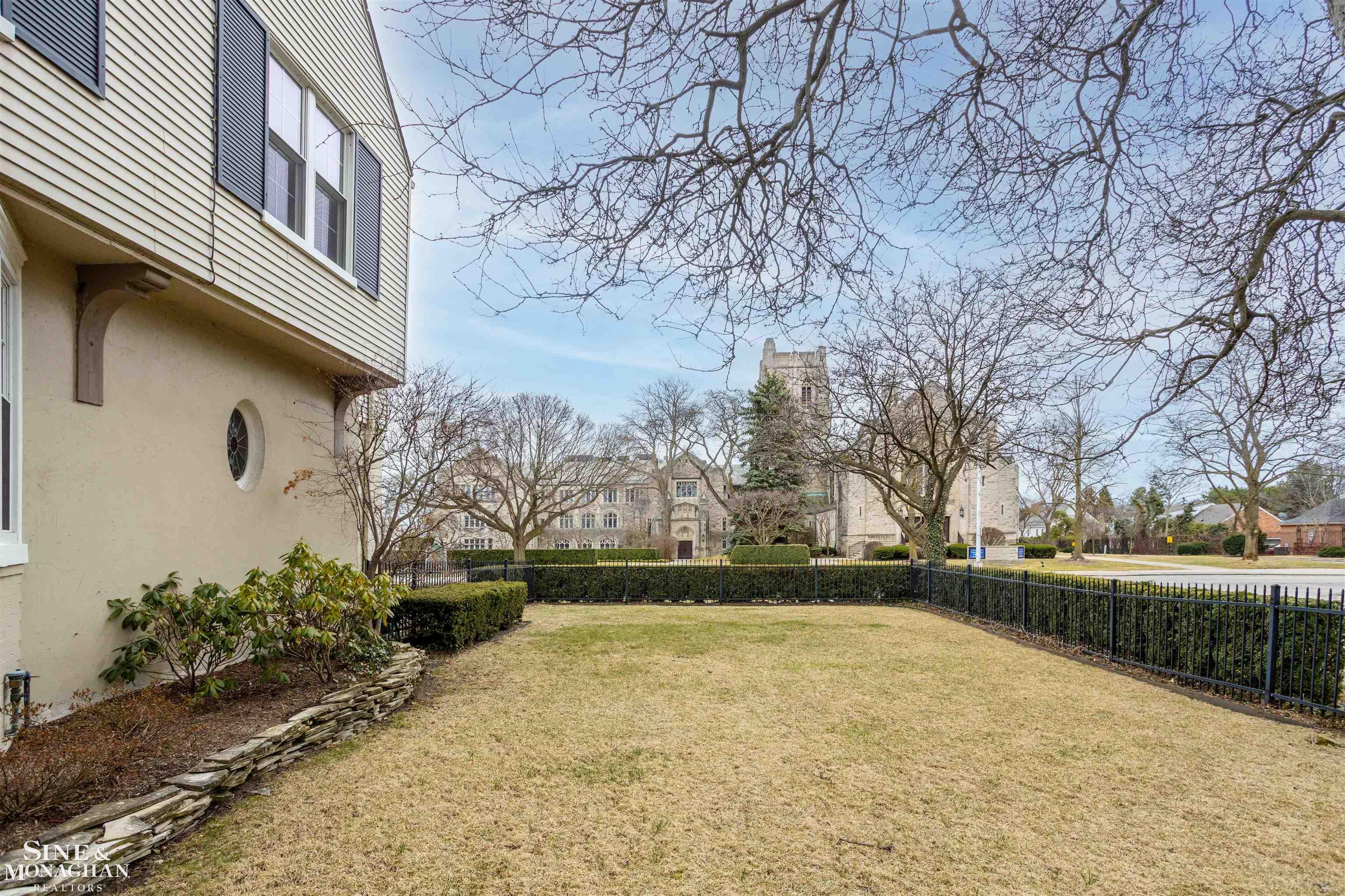17 Lake Shore Road Grosse Pointe, MI 48236 - Photo 40 of 53