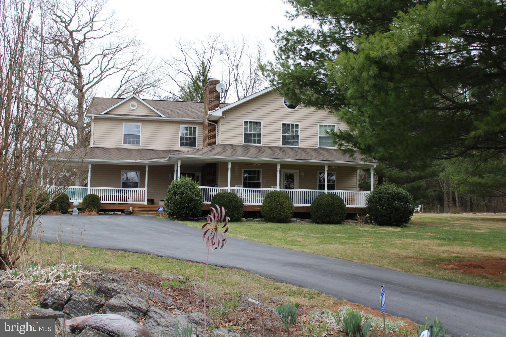 890 Laurel Grove Road Winchester, VA 22602 - Photo 1 of 27 Exterior (Front)