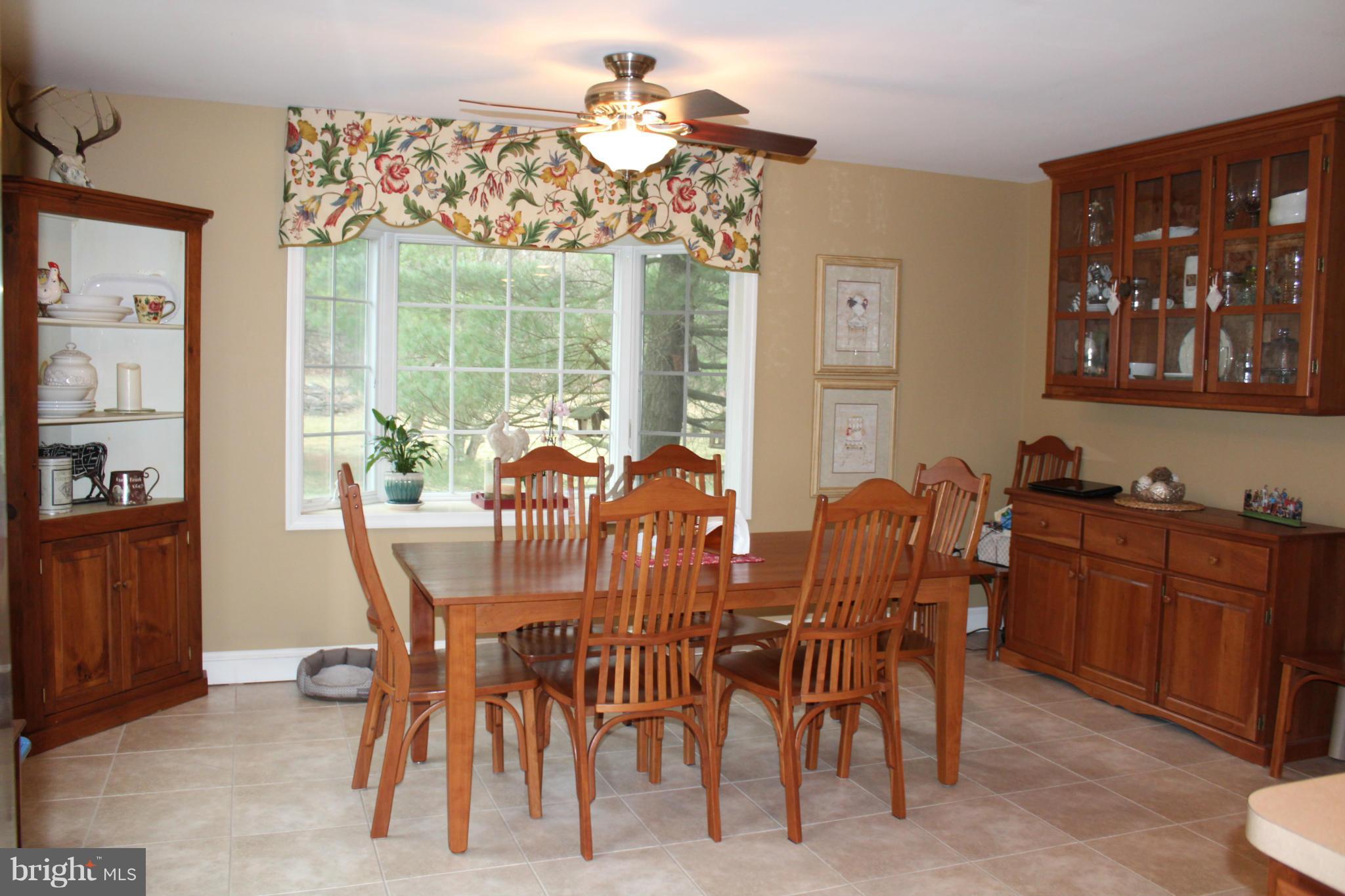 890 Laurel Grove Road Winchester, VA 22602 - Photo 21 of 27 Kitchen