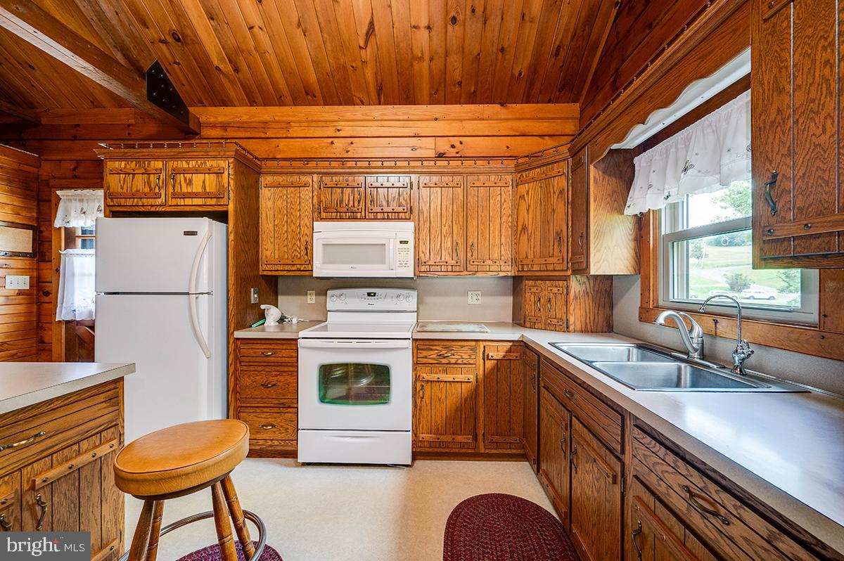 24 Forge Road Womelsdorf, PA 19567 - Photo 16 of 58 Gallery Image 16