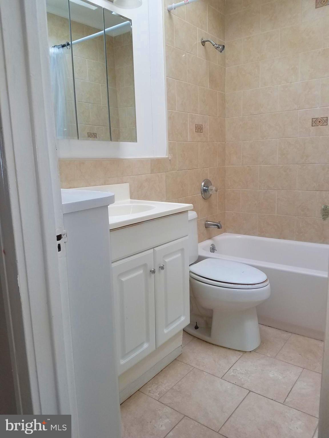 218 Laurel Road Sharon Hill, PA 19079 - Photo 20 of 32 Gallery Image 20