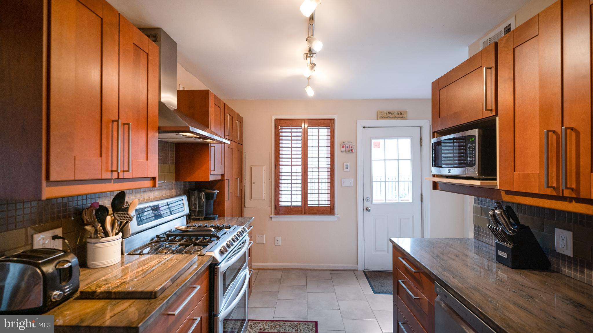 707 Roxboro Road Rockville, MD 20850 - Photo 7 of 56 Kitchen
