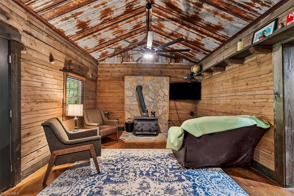 558 Throckmorton Road Madison, NC 27025 - Photo 8 of 48 Gallery Image 8