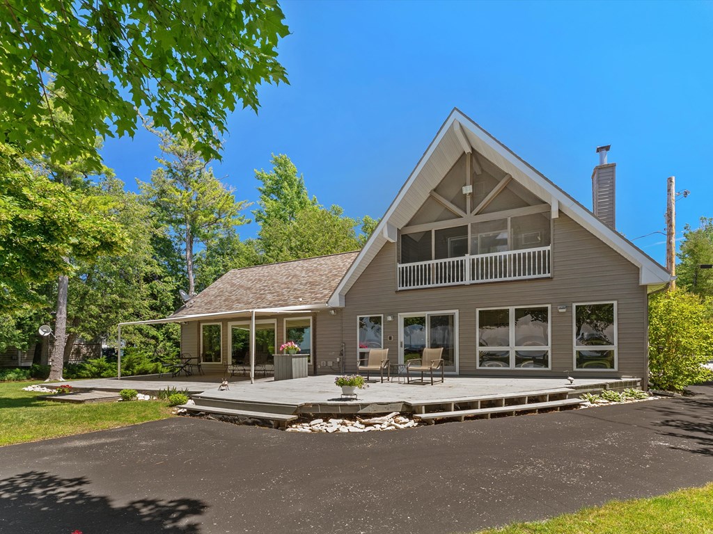 4207 Hammarstrom Road Sturgeon Bay, WI 54235 - Photo 4 of 49 Gallery Image 4