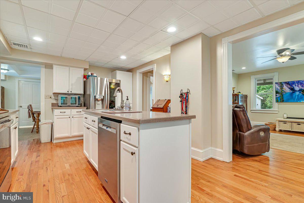 3585 Fairyland Road Lehighton, PA 18235 - Photo 19 of 109