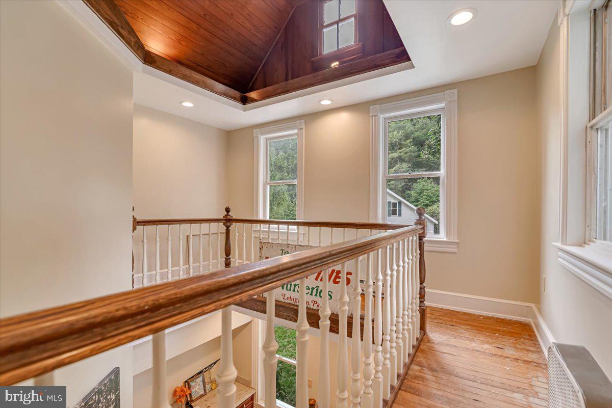 3585 Fairyland Road Lehighton, PA 18235 - Photo 40 of 109