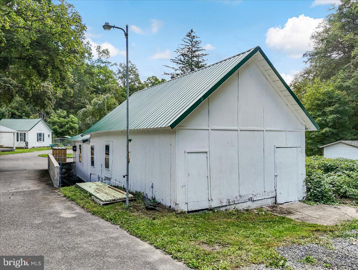 3585 Fairyland Road Lehighton, PA 18235 - Photo 76 of 109